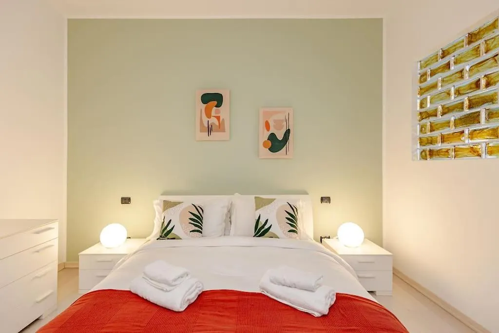 Urban House - Exclusive Park House Navigli Milan Center Appartement Italië